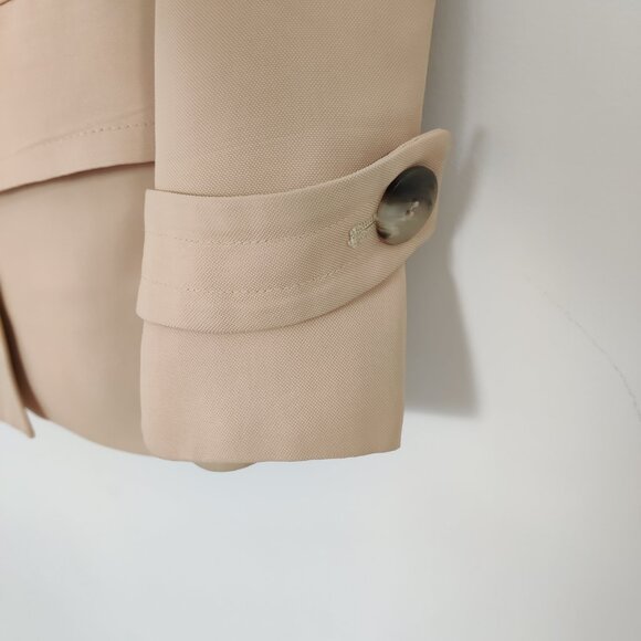 DKNY Women's Pea Coat Size 6 Beige Rayon Blend Quiet Luxury Business Casual Chic - Picture 3 of 9